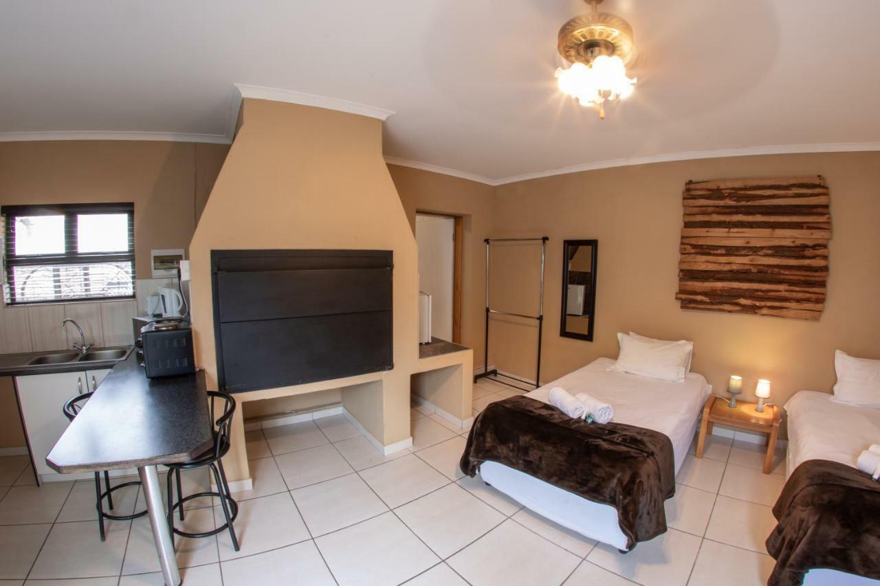 Meransha Self Catering Cc Walvis Bay Exterior foto