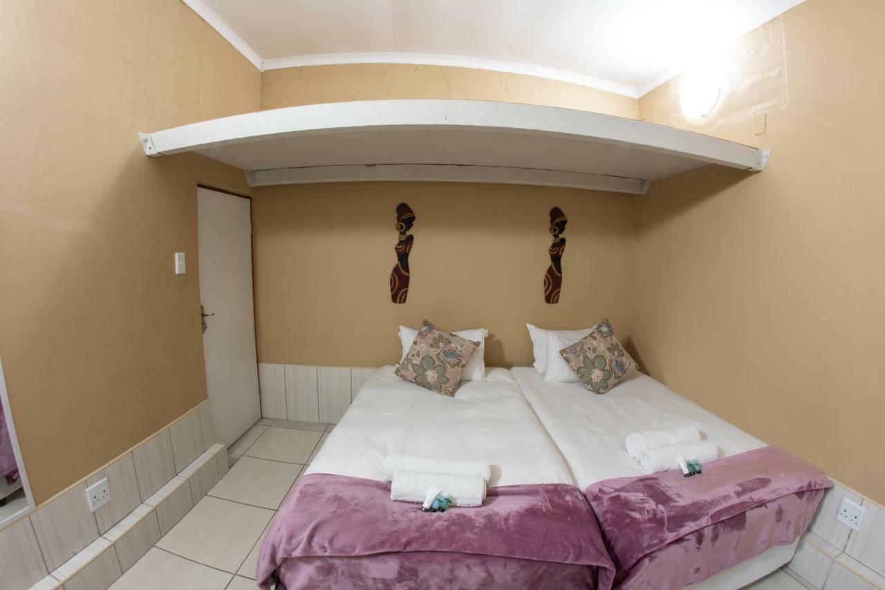 Meransha Self Catering Cc Walvis Bay Exterior foto